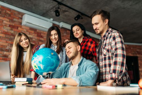 Grupa studentów